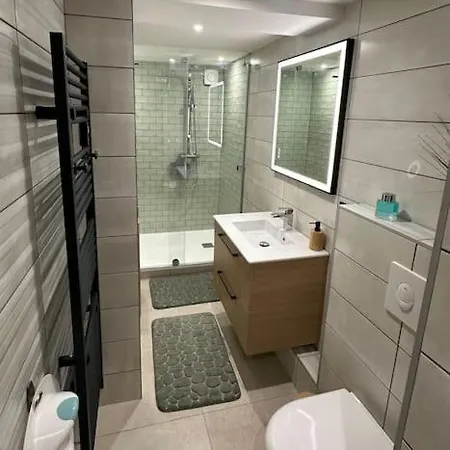 Lejlighed Le Briand 4etoiles Thermal Cosy Avec Terrasse Wifi