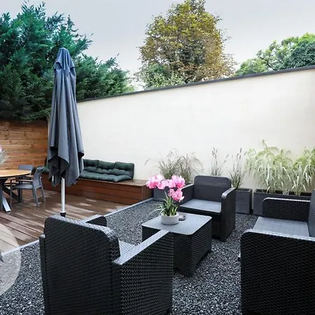 Lejlighed Le Briand 4etoiles Thermal Cosy Avec Terrasse Wifi