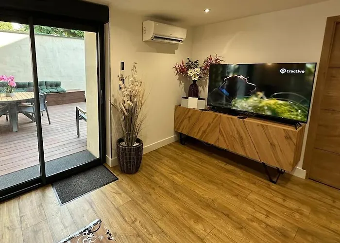 Le Briand 4etoiles Thermal Cosy Avec Terrasse Wifi *